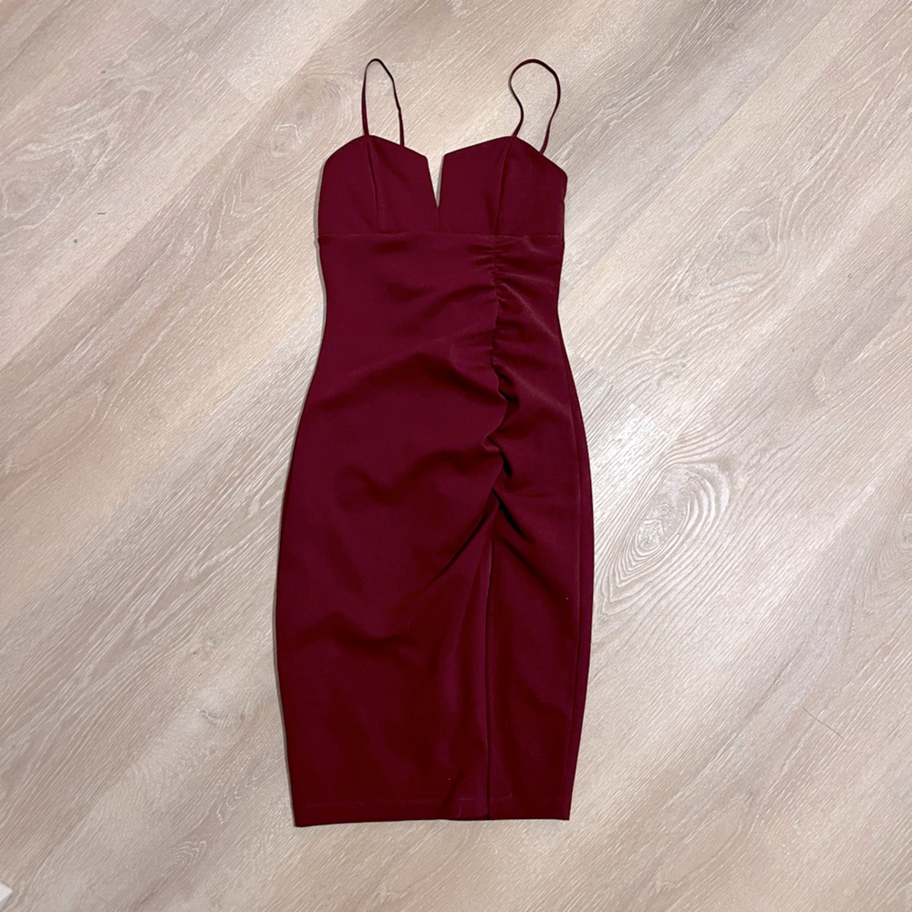 Emerald Sundae Maroon/Red Midi Dress